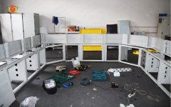 雙聯(lián)監(jiān)控臺(tái)怎么安裝？監(jiān)控臺(tái)的拼裝方法介紹