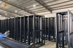 什么是九折型材機(jī)柜？